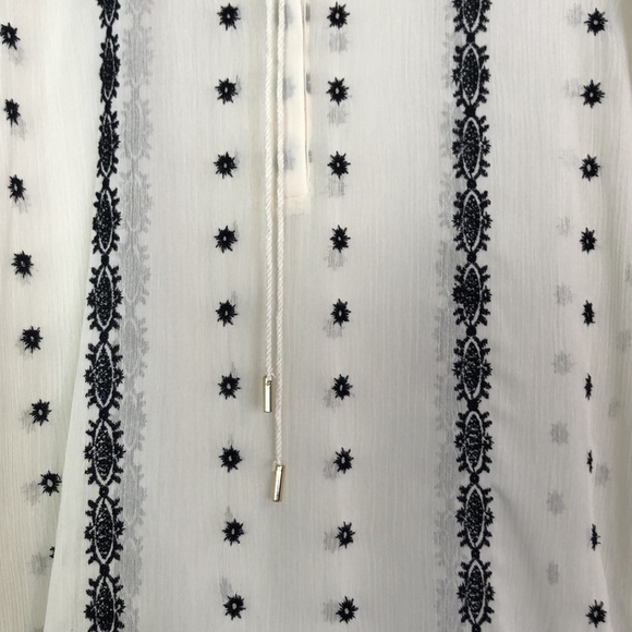 Democracy Sheer Cream Blouse with Black Long Sleeve Embroidery Size M - Picture 6 of 12